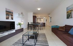 Modern 3Br Stylish & Spacious Apartment - Close To Sliema Promenade