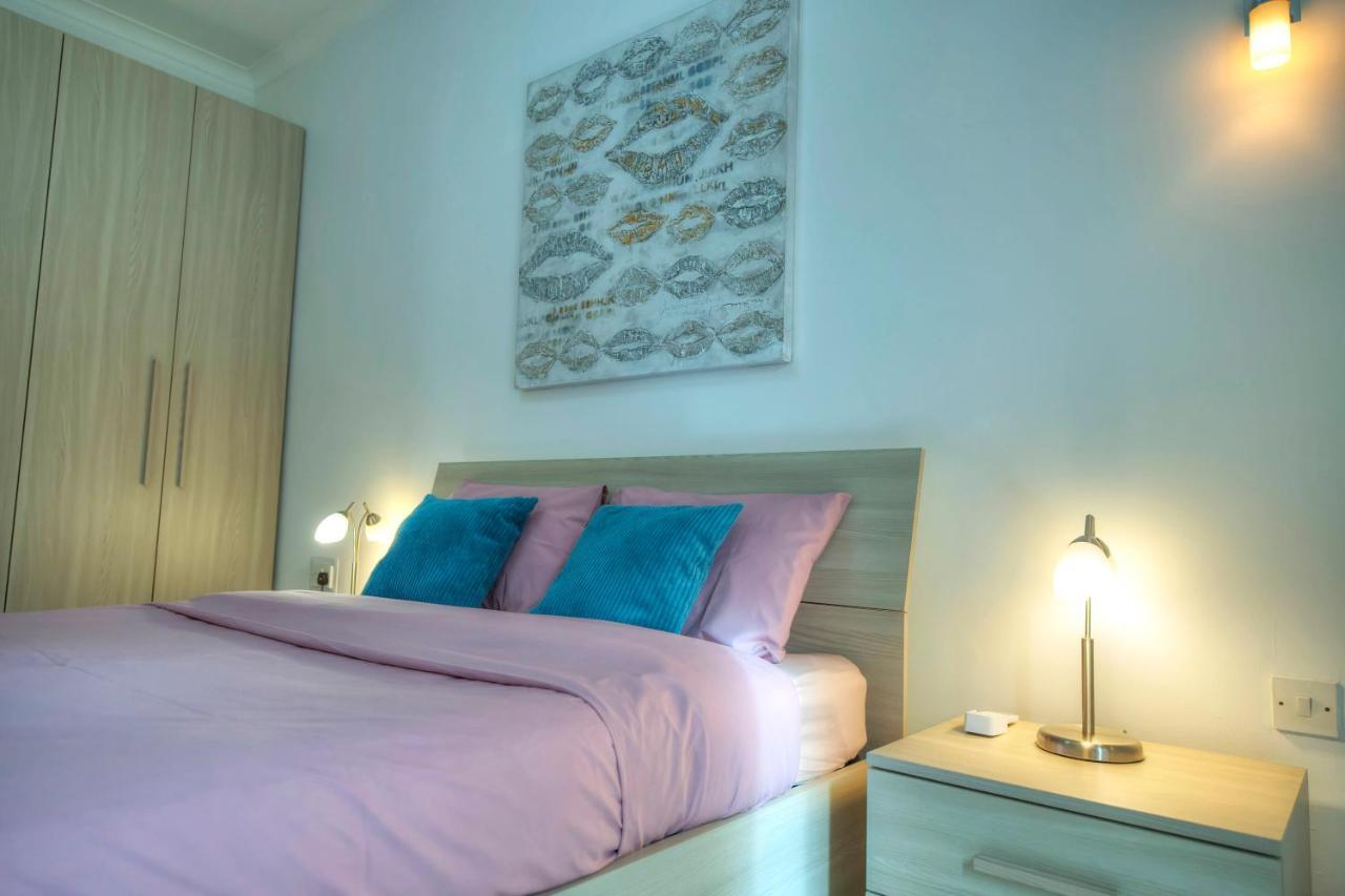 Modern 3Br Stylish & Spacious Apartment - Close To Sliema Promenade Gzira Esterno foto