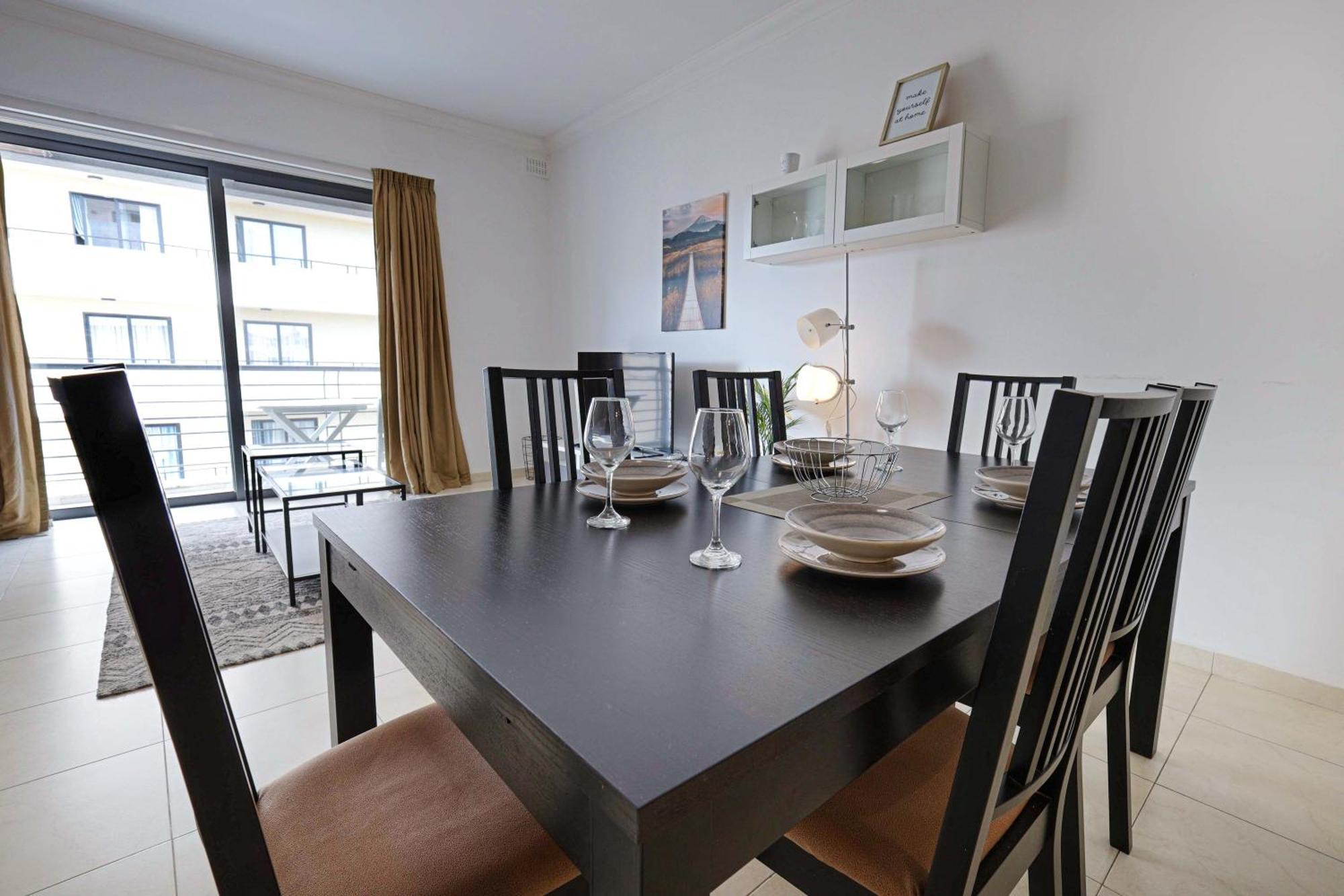 Modern 3Br Stylish & Spacious Apartment - Close To Sliema Promenade Gzira Esterno foto